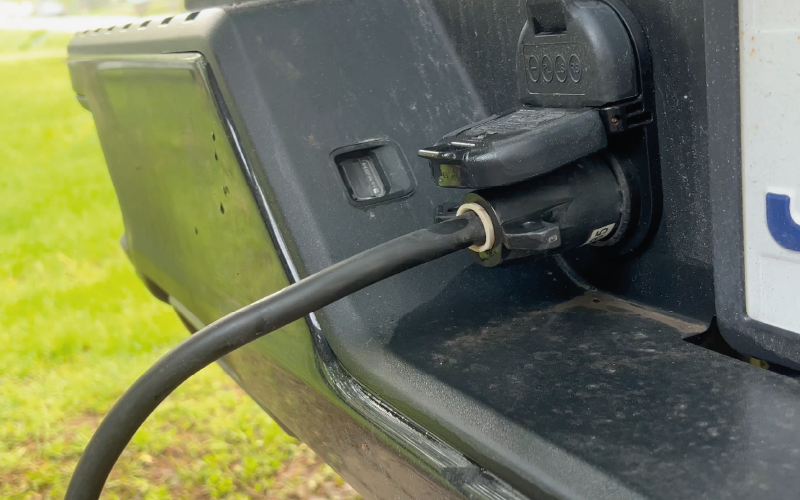 Plan de travail 3prise Flat plug d'une attache remorque connecteur pour attaches remorques